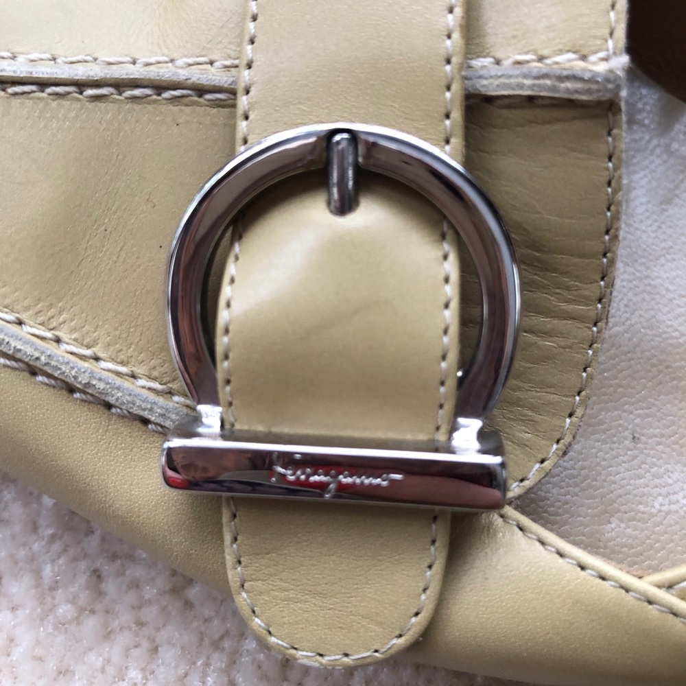 Salvatore Ferragamo shoes - Picture 3 of 5